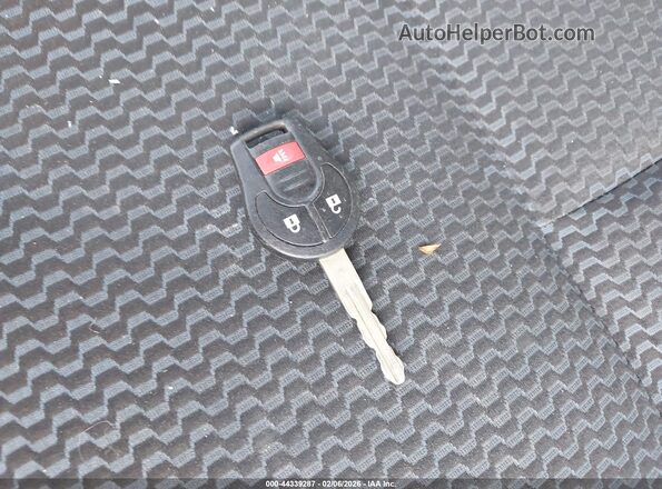 3N1CE2CP7JL351935 2018 NISSAN VERSA NOTE Серебряный Вид панели приборов