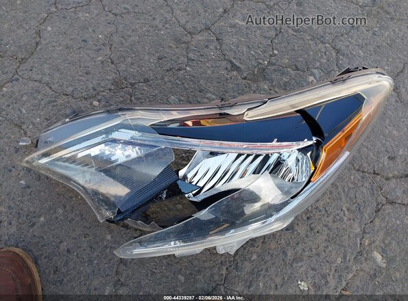 3N1CE2CP7JL351935 2018 NISSAN VERSA NOTE Серебряный Панорамный вид салона 360°