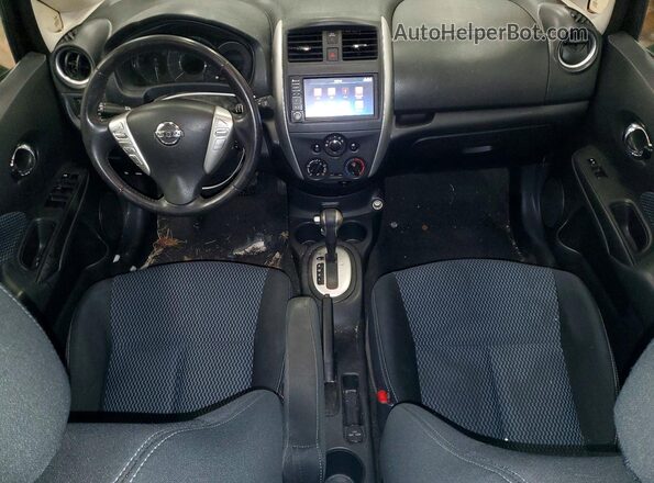 3N1CE2CP9KL359620 2019 NISSAN VERSA Black Vista del salpicadero