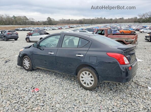 3N1CN7AP3JL858864 2018 NISSAN VERSA Черный Задняя левая четверть