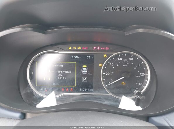 3N1CN8EV5PL856010 2023 NISSAN VERSA Серебряный Вид задних сидений