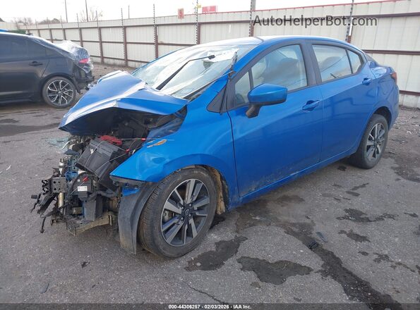3N1CN8EV6PL839152 2023 NISSAN VERSA Light Blue Передняя левая четверть