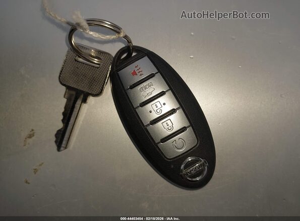 3N1CN8FV5LL902380 2020 NISSAN VERSA Красный Вид панели приборов