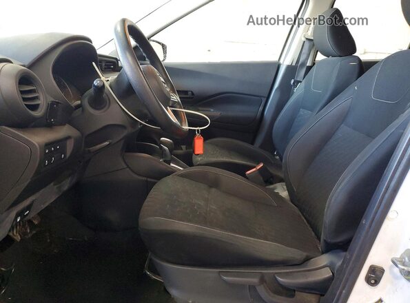 3N1CP5BV5ML554189 2021 NISSAN KICKS White Widok wnętrza z przodu