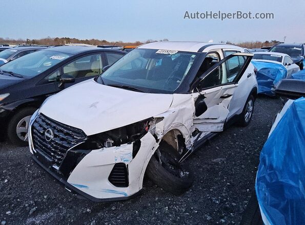3N1CP5BV6RL527820 2024 NISSAN KICKS Белый Передняя левая четверть