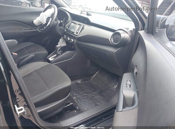 3N1CP5BV7LL556881 2020 NISSAN KICKS Черный Вид салона спереди