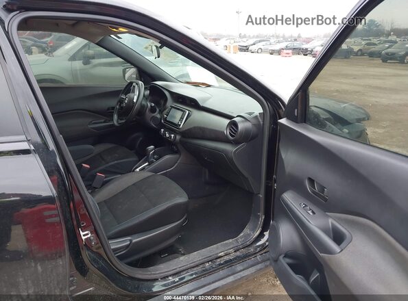 3N1CP5BVXLL569866 2020 NISSAN KICKS Черный Вид салона спереди