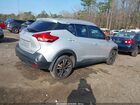 2018 Nissan Kicks Sv Silver vin: 3N1CP5CU0JL536944
