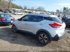 2018 Nissan Kicks Sv Silver vin: 3N1CP5CU0JL536944
