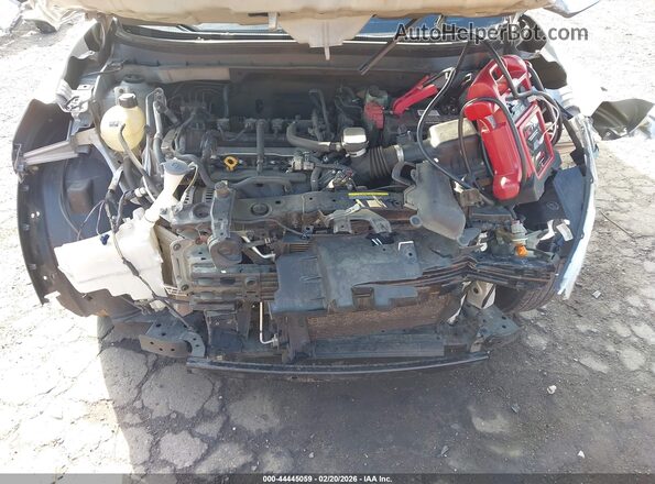 3N1CP5CU0JL536944 2018 NISSAN KICKS Silver Widok z tyłu