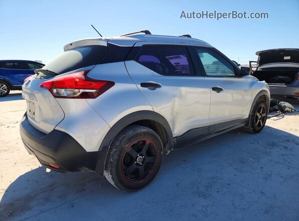 3N1CP5CU4JL540379 2018 NISSAN KICKS Серебряный Задняя правая четверть