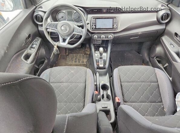 3N1CP5CU5KL502578 2019 NISSAN KICKS Silver Widok tylnych siedzeń