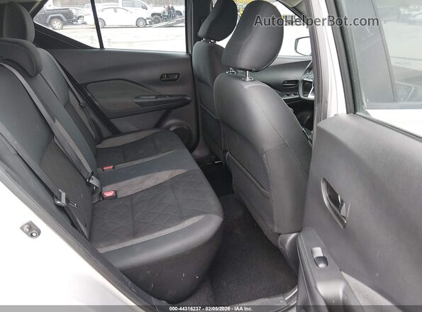 3N1CP5CU5KL564580 2019 NISSAN KICKS White Vista de la etiqueta del VIN