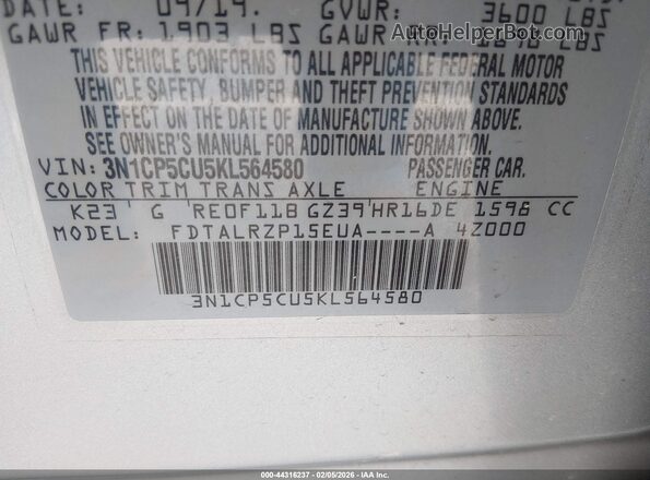3N1CP5CU5KL564580 2019 NISSAN KICKS White Vista del compartimento del motor