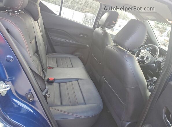 3N1CP5CU9KL510733 2019 NISSAN KICKS Blue Rear interior view