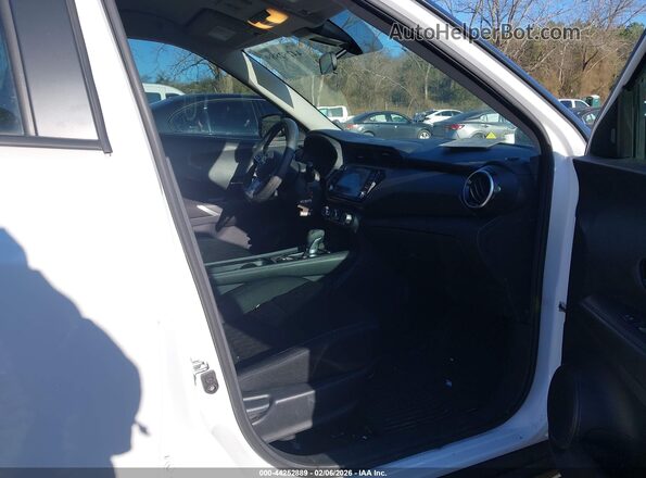 3N1CP5CV0RL544188 2024 NISSAN KICKS White Vista interior delantera