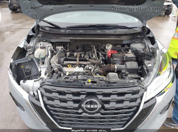3N1CP5CV4RL559826 2024 NISSAN KICKS Серый Вид сзади