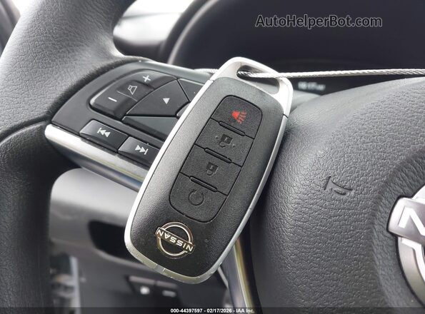 3N1CP5CV4RL559826 2024 NISSAN KICKS Серый Вид панели приборов