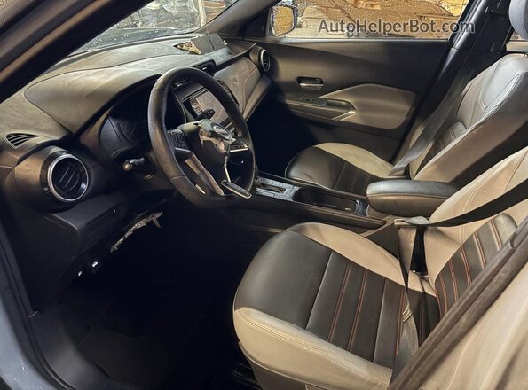3N1CP5DV1RL555019 2024 NISSAN KICKS Серый Вид сзади
