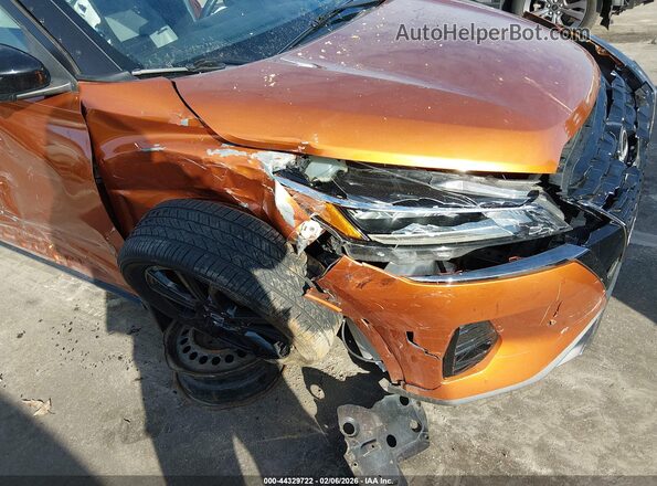 3N1CP5DV6NL479873 2022 NISSAN KICKS Оранжевый Вид спереди