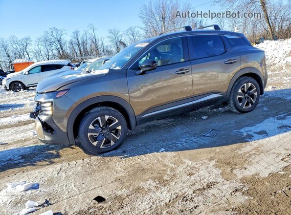 3N8AP6CB2TL315099 2026 NISSAN KICKS Tan Vista tres cuartos delantera izquierda