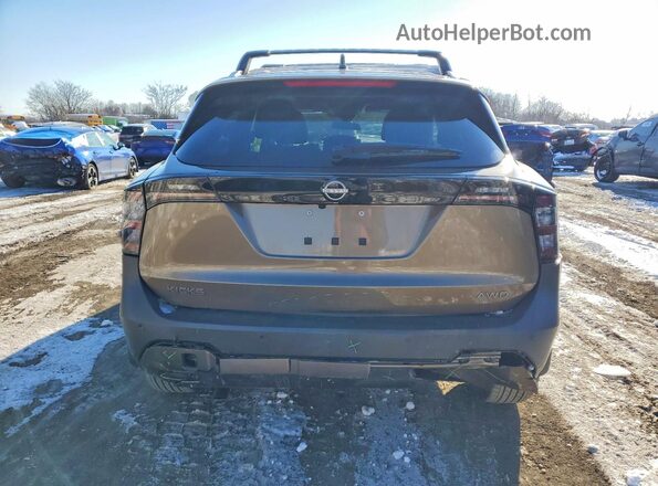3N8AP6CB2TL315099 2026 NISSAN KICKS Tan Vista trasera