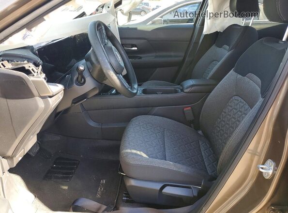 3N8AP6CE1TL314178 2026 NISSAN KICKS Tan Vista interior delantera