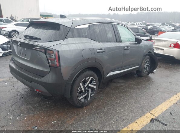 3N8AP6CE9TL353388 2026 NISSAN KICKS Серый Задняя правая четверть