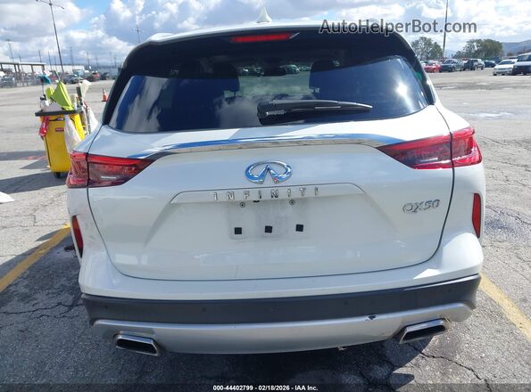 3PCAJ5BA1MF111037 2021 INFINITI QX50 White 
