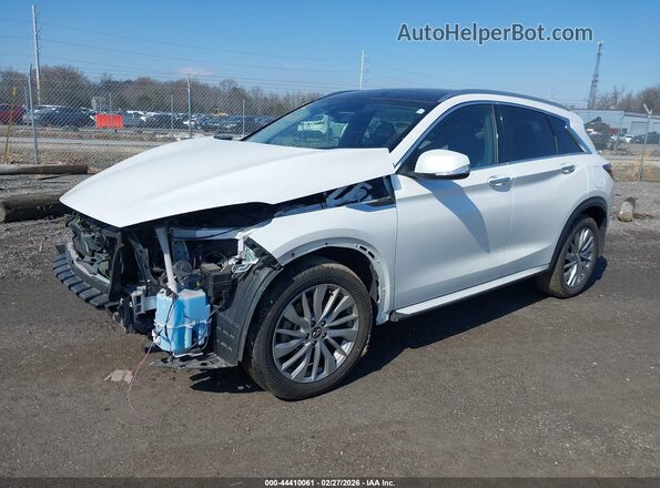 3PCAJ5BB8PF110593 2023 INFINITI QX50 White Передня ліва чверть