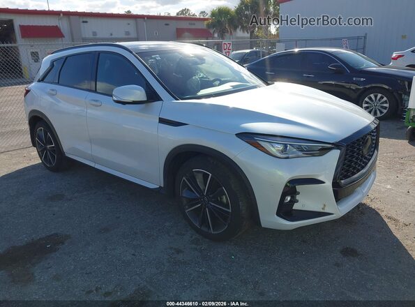 3PCAJ5FAXRF102189 2024 INFINITI QX50 White Przód prawy
