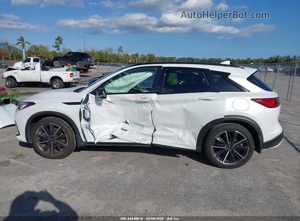 3PCAJ5FAXRF102189 2024 INFINITI QX50 White Widok wnętrza 360 stopni