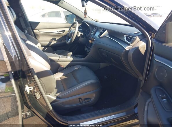 3PCAJ5JR3PF117398 2023 INFINITI QX55 Черный Вид салона спереди