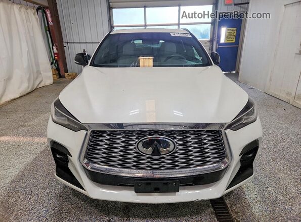 3PCAJ5JR3RF108400 2024 INFINITI QX55 White Widok z przodu