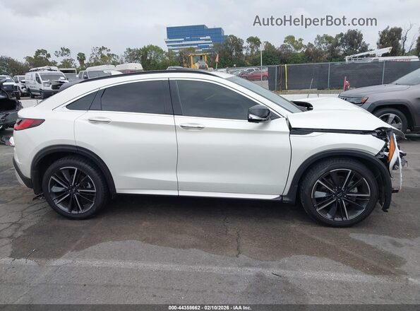 3PCAJ5K37NF104077 2022 INFINITI QX55 White Widok wnętrza 360 stopni