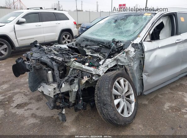3PCAJ5M18KF122501 2019 INFINITI QX50 Серебряный Вид спереди