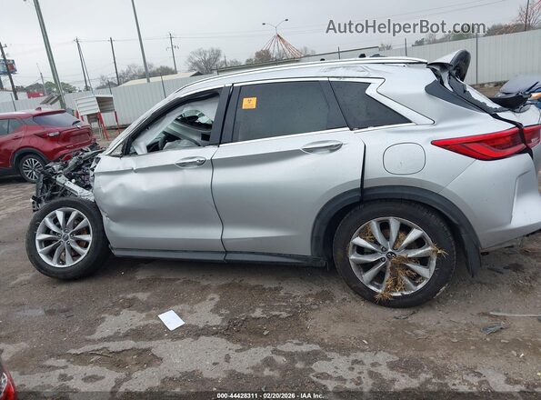 3PCAJ5M18KF122501 2019 INFINITI QX50 Серебряный Вид задней части салона