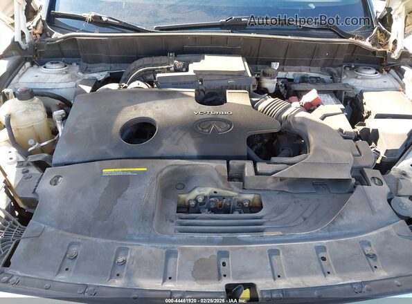 3PCAJ5M38KF103299 2019 INFINITI QX50 White Widok z tyłu