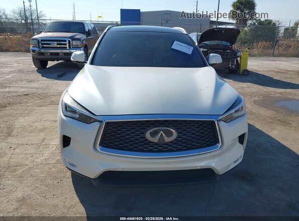 3PCAJ5M38KF103299 2019 INFINITI QX50 White Widok deski rozdzielczej