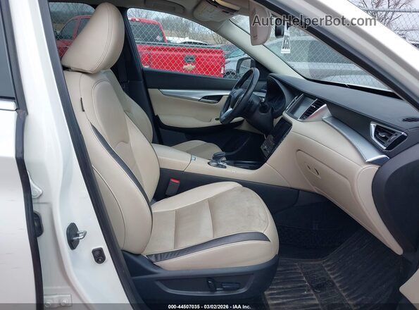 3PCAJ5M39KF120922 2019 INFINITI QX50 White წინა სალონის ხედი