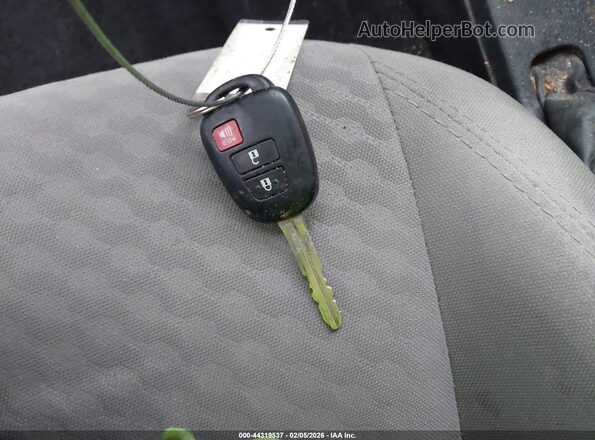 3TMCZ5AN8LM293268 2020 TOYOTA TACOMA Серый Вид панели приборов