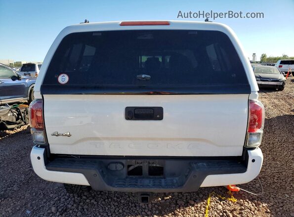 3TMGZ5AN4HM055765 2017 TOYOTA LE White Vista trasera