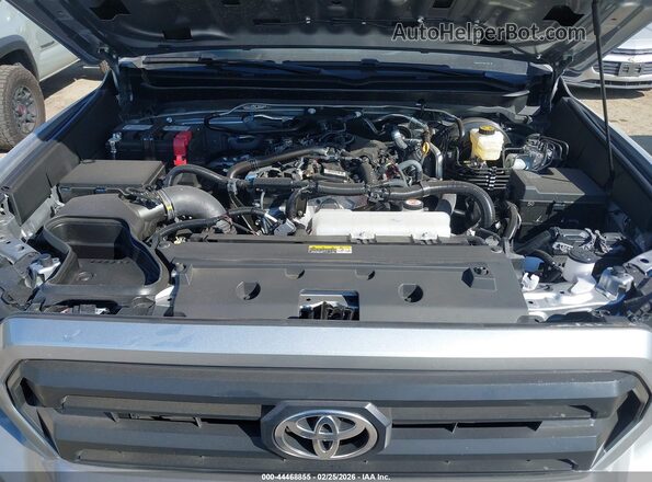 3TMLB5JN1TM215483 2026 TOYOTA TACOMA Серебряный Вид сзади
