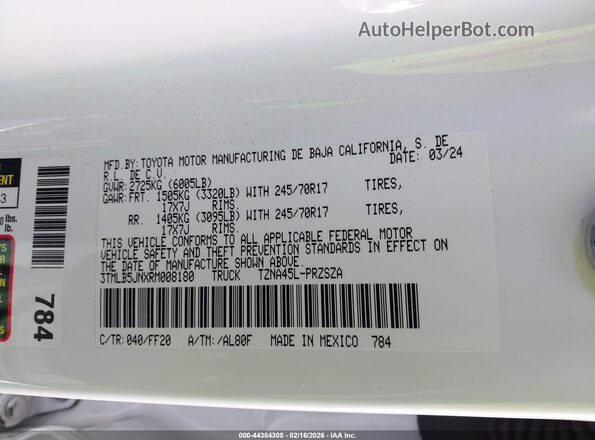 3TMLB5JNXRM008180 2024 TOYOTA TACOMA White Vista del compartimento del motor