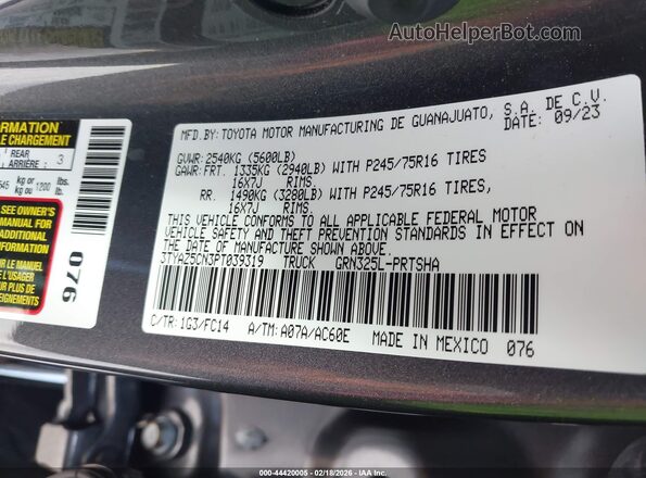 3TYAZ5CN3PT039319 2023 TOYOTA TACOMA Gray Widok komory silnika