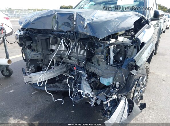 3TYKD5HN2TT039611 2026 TOYOTA TACOMA Серый Вид спереди