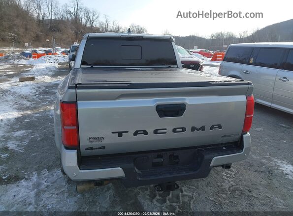 3TYLC5LN6ST022470 2025 TOYOTA TACOMA HYBRID Silver 