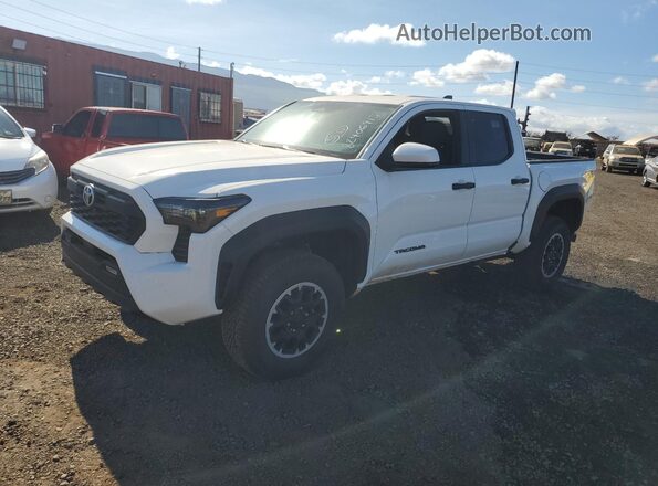 3TYLE5JN5RT044399 2024 TOYOTA LE White წინა მარცხენა ხედი სამი მეოთხედიდან