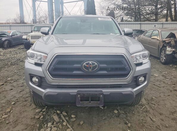 3TYSX5EN9PT020071 2023 TOYOTA TACOMA Silver Widok z przodu