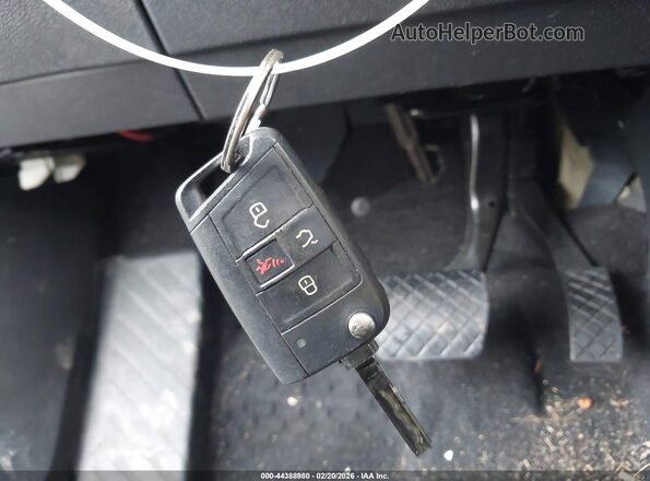 3VV0B7AX6LM122346 2020 VOLKSWAGEN TIGUAN Белый Вид панели приборов